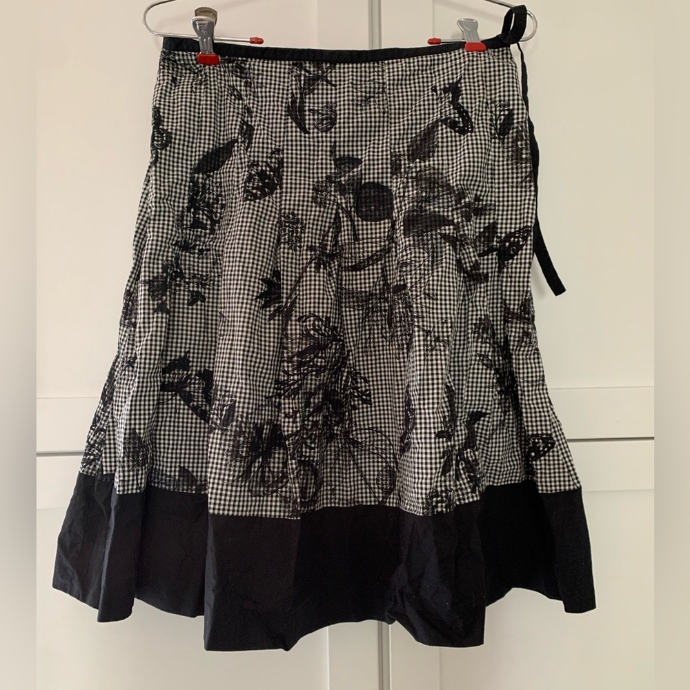 Talbots Black and White Pleated A-Line Skirt